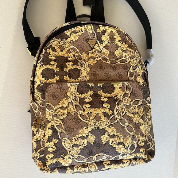 New GUESS Backpack - Picture 13 of 14